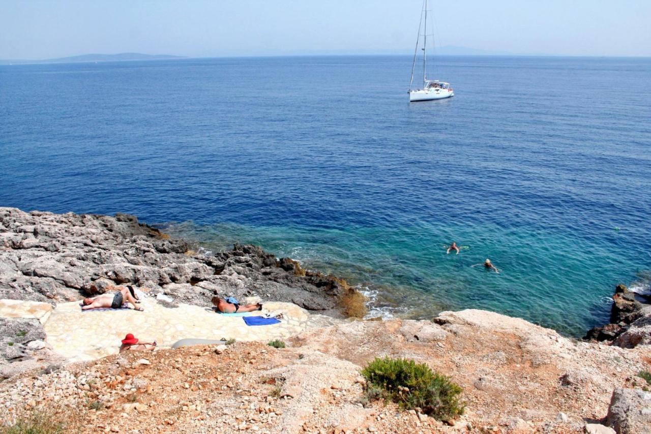 By The Sea Sveta Nedilja, Hvar - 17139 Apartman Jelsa (Hvar)